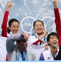 五輪＝フィギュア団体で日本はフリー進出、女子ＳＰで浅田は3位