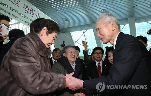 村山氏、日韓協力の必要性強調 韓国国会で講演