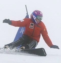 竹内智香 予選トップで決勝Ｔへ！パラレル大回転