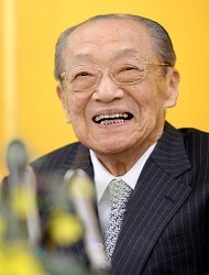 竹本住大夫さん引退表明