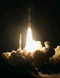 香川大生らの夢のせ宇宙へ 超小型衛星 Ｈ－ＩＩＡロケットで打ち上げ