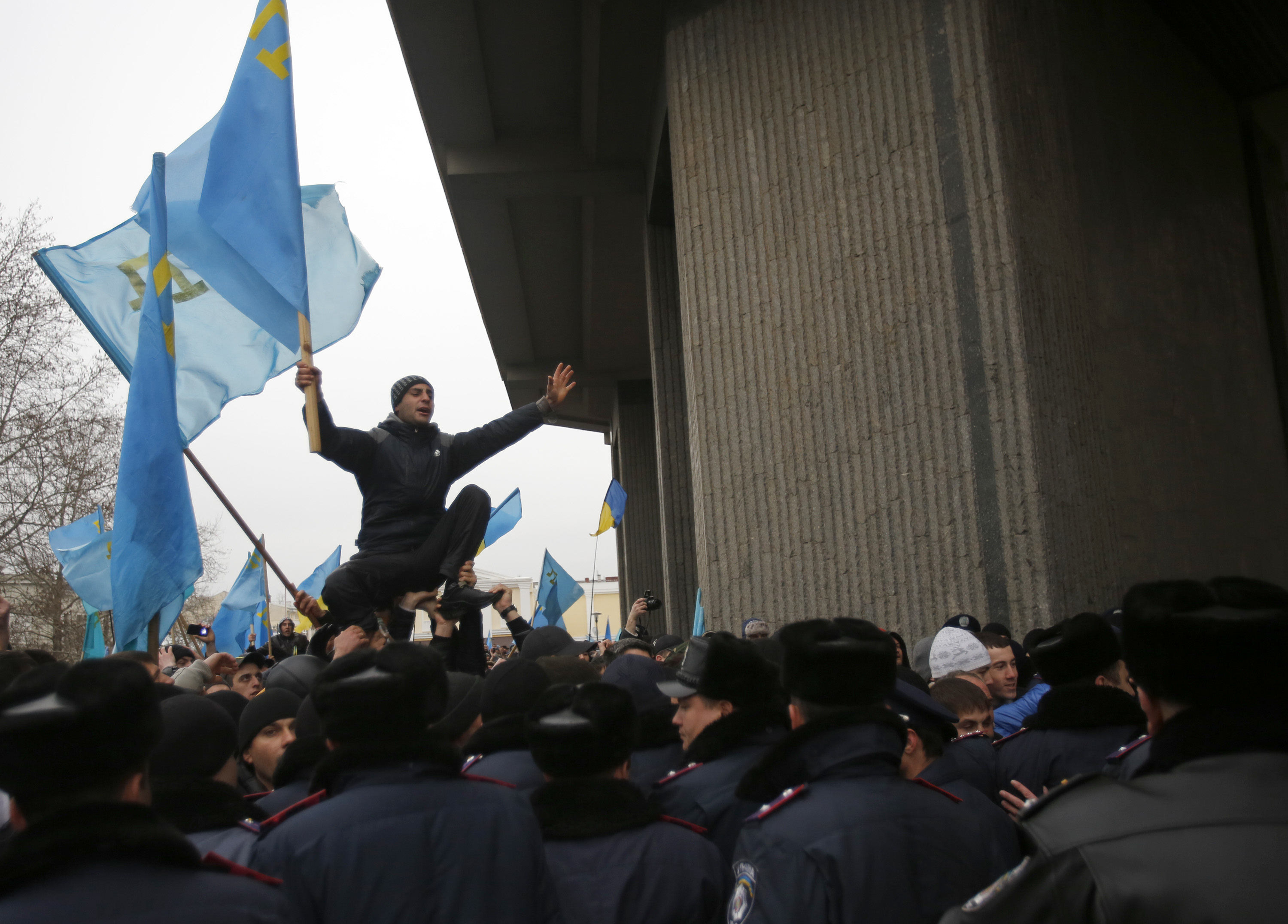 ウクライナ:露がクリミア制圧 プーチン大統領会見