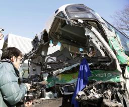 死亡運転手は１１日連続勤務 ２月の休みは３日間