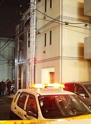 女性変死:「彼に首絞められた」連絡後 横浜のマンション