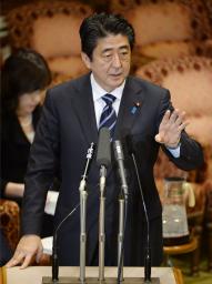 河野談話見直さず、安倍首相言明＝菅官房長官、検証は実施