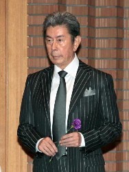 三浦孝太＆涼介、“名付け親”宇津井健さんを悼む…親子2代でお世話に