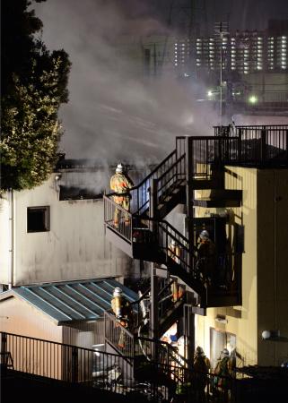 民家全焼、２人死亡＝住人の高齢夫婦か－東京・板橋