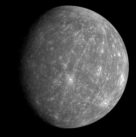 水星の直径、１４キロ縮んだ ４０億年で、米チーム発表