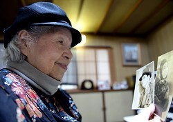 宝塚歌劇:元男役「私も１００歳」 芸に生きた青春