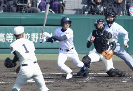 沖縄尚学、４安打完封 高校野球第３日