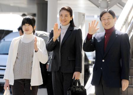 皇太子ご一家、静養のため長野県へ…数日間滞在