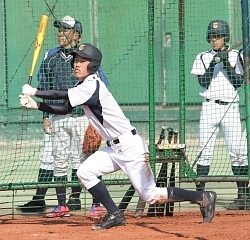 山岡、豪快フォームで快投＝制球抜群、１３奪三振－高校野球・広島新庄