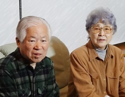 北朝鮮、ひ孫の誕生日に訪朝要請…横田夫妻「今は行けず」