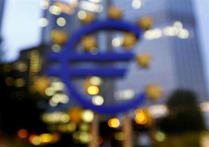 ＥＣＢ、必要な限り低金利維持 利用可能な手段すべて検討＝ドラギ総裁