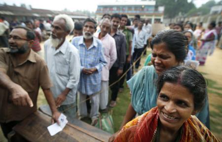 インド総選挙、投票開始…野党・人民党に勢い 2014年04月07日 22時55分