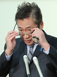 渡辺・みんなの党代表:辞任 借入金「党勢拡大に」 ８億円完済「迷惑掛けた」