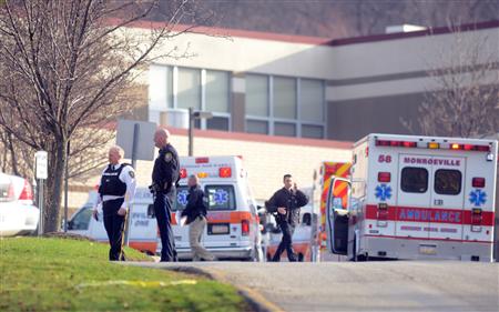 高校生が刃物で生徒襲う、２１人負傷 米ペンシルベニア州