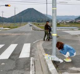 兵庫・丹波の交差点でミニパトと車衝突…母子３人死傷