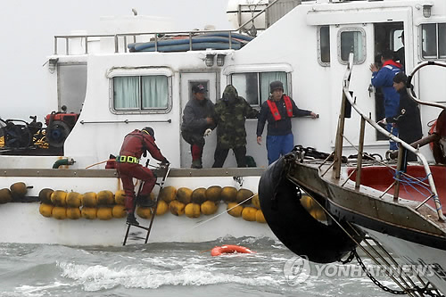 船内で３遺体発見＝韓国客船沈没