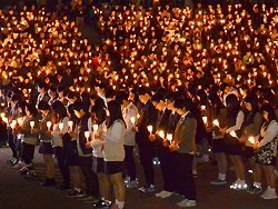 韓国客船沈没:新たに１０人の遺体収容