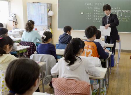 小６・中３対象、全国学力調査始まる ２２４万人参加