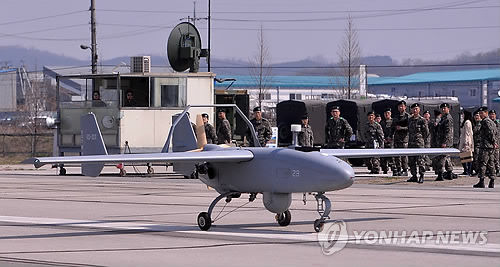 韓国陸軍の偵察用無人機 ソウル近郊で墜落