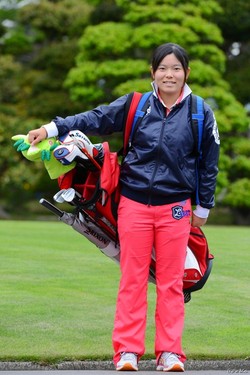 宮里藍、勝らが前日調整 サロンパス杯女子ゴルフ