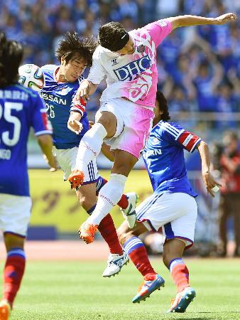 鳥栖が首位守る＝Ｊ１