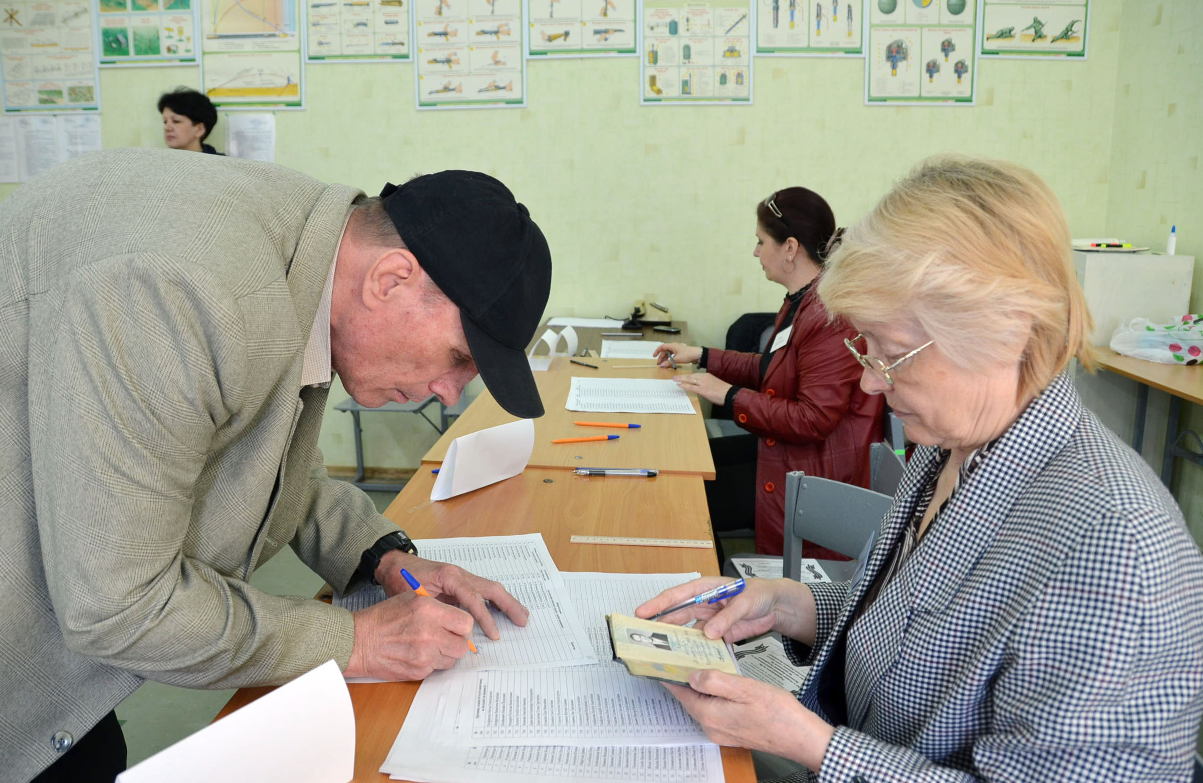 ロシア編入に前向き、住民投票受けドネツク州の選管委員長