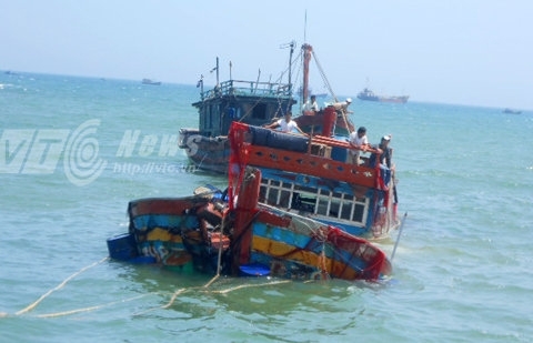 ベトナムの漁船沈没、中国側が「危険行為」を非難