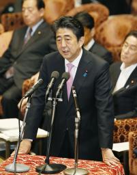 集団的自衛権:安倍首相 新たに２事例を提示