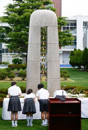 池田小事件から１３年 安全な学校「自ら作る」８人を追悼