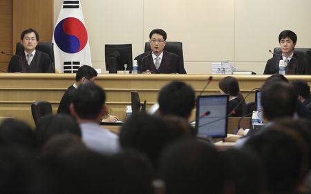 韓国船長、殺人罪否認…遺族は涙声で厳罰求める 2014年06月10日 23時44分