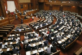 情報監視審査会設置 改正国会法成立