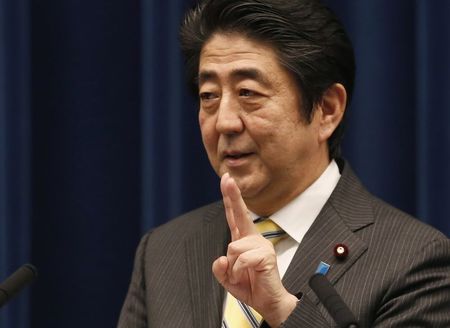 UPDATE 1-経済の好循環生まれつつある、成長戦略に聖域なし＝安倍首相