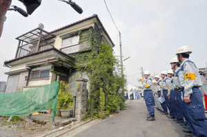 スーパー堤防建設、反対家屋６軒の強制撤去着手