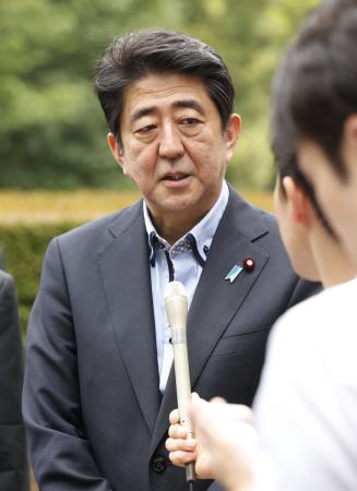 安倍首相:北朝鮮２発発射に「安保理決議違反で抗議した」