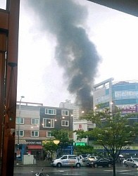 韓国・光州市の住宅街にヘリ墜落、５人死亡１人けが