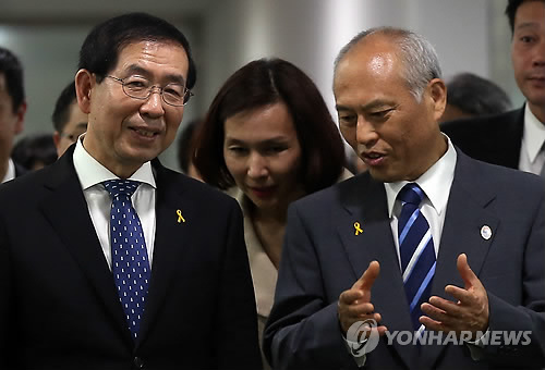韓国大統領:都知事と２５日会談…日韓、関係改善に意欲