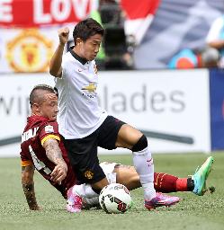 錦織が香川、長友と対面 マンＵ－インテル戦を観戦