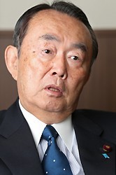 次世代の党:初代党首は平沼元経産相 幹事長に山田氏