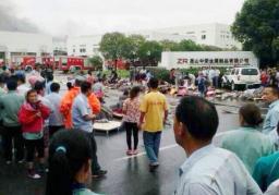 中国・昆山で金属工場爆発、６８人死亡 粉じん引火か