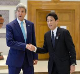 日本は実際的措置を＝「非公式接触」強調－中国外相