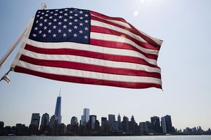 米長期債利回りが前年半ば以来の低水準、ウクライナ危機受け