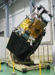 小型軽量、性能も向上 三菱電機が気象衛星の製造完了