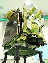 「はやぶさ２」パワーアップ、１２月に宇宙へ