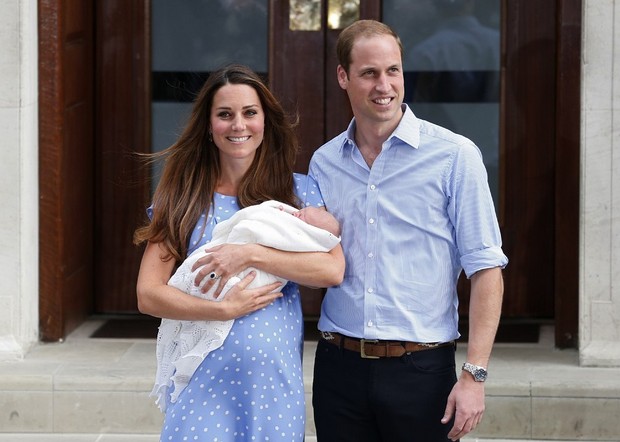 キャサリン妃が第２子を妊娠 英王室が発表、つわりの症状