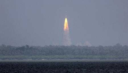インド無人火星探査機、周回軌道入り…アジア初