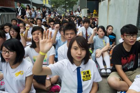 「未来を奪い返す」 香港で高校生１２００人が授業ボイコット 選挙制度めぐり反発広がる