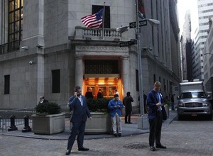 米失業保険申請が予想外に減少、労働需給引き締まりか